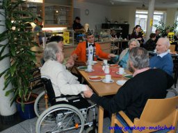 besuch_im_marienhaus_27_20131218_1379840214