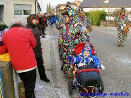 maskengruppe_umzug_2_20131223_1075916719