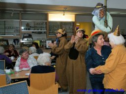 besuch_im_marienhaus_19_20131223_1297340333