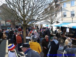 naerrisches_strassenfest_1_20180220_1113921109