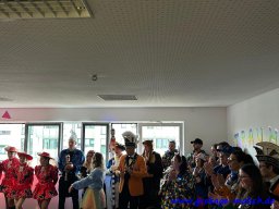 -besuch-der-kindergaerten-schulen-seniorenheime_002