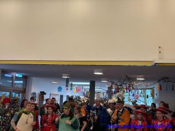 -besuch-der-kindergaerten-schulen-seniorenheime_011