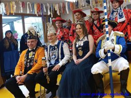 besuch-der-kindergaerten-schulen-seniorenheime_14