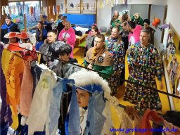 besuch-der-kindergaerten-schulen-seniorenheime_20