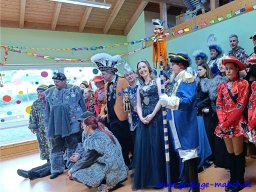 besuch-der-kindergaerten-schulen-seniorenheime_24