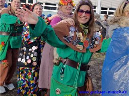 besuch-der-kindergaerten-schulen-seniorenheime_31