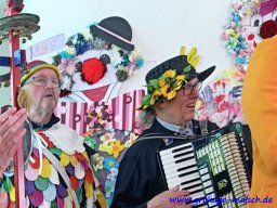 besuch-der-kindergaerten-schulen-seniorenheime_48