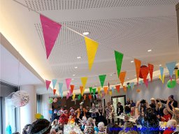 besuch-der-kindergaerten-schulen-seniorenheime_50